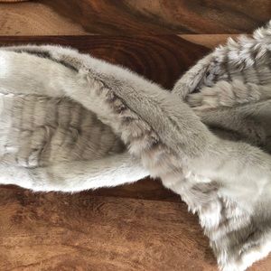 Banana republic grey fur scarf